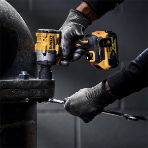 DCF921N  Máy Vặn Bu Lông Dùng Pin Dewalt (không kèm pin sạc)